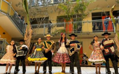 Inicio de las Celebraciones de Fiestas Patrias con una Intervención de Cueca en el Colegio Bajo Molle