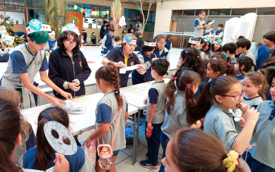 Conmemoramos el Día de la Tierra junto al taller extraescolar de Ciencias