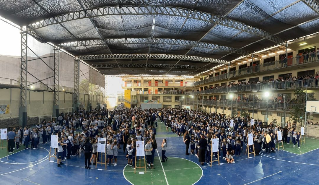 Emocionante inicio de clases en Colegio Bajo Molle